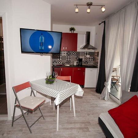 Apartments Barka Тучепи Екстер'єр фото
