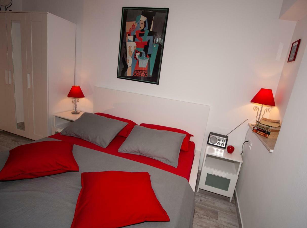 Apartments Barka Тучепи Екстер'єр фото